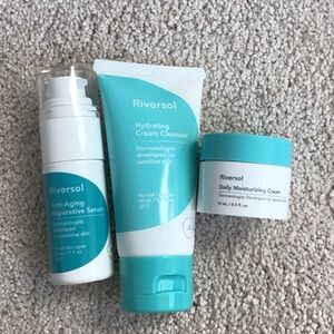 Hydrating Cream Cleanser, serum moisturizer travel  Set - Riversol